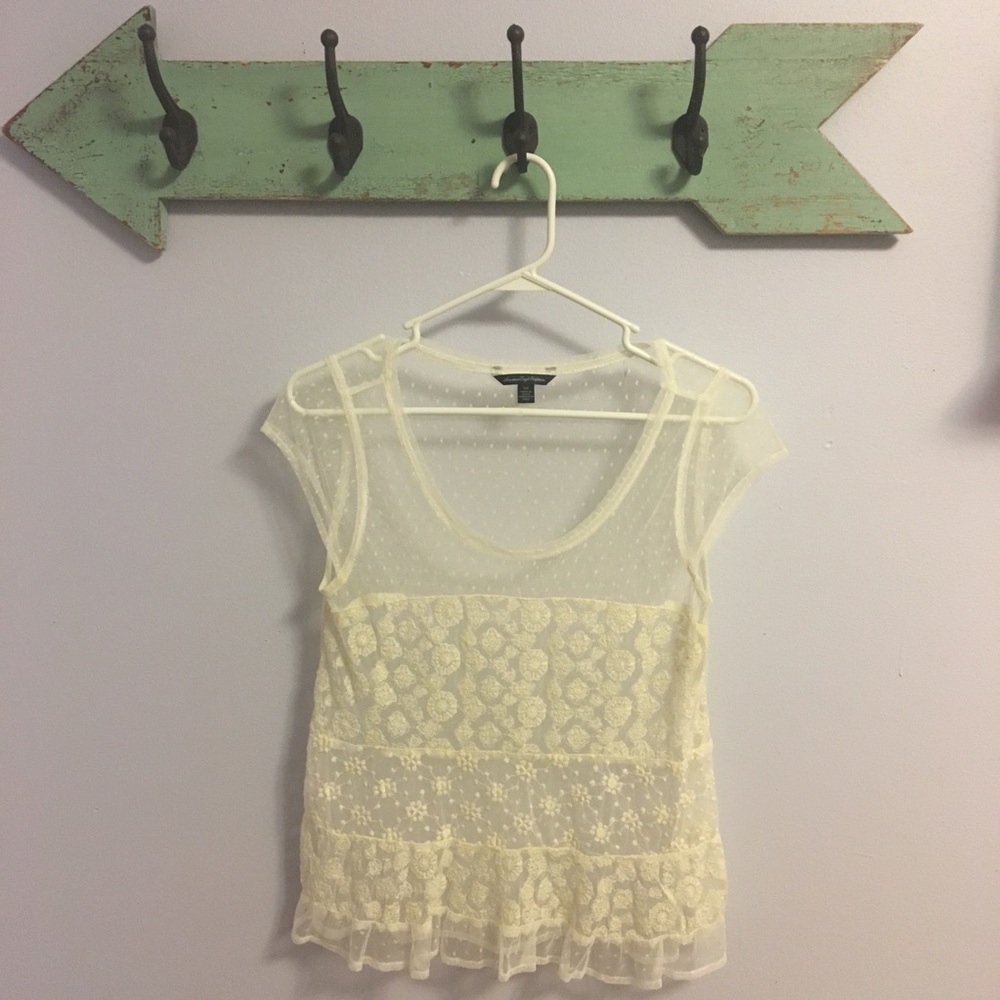 Mesh flower American Eagle t-shirt, Gently Used